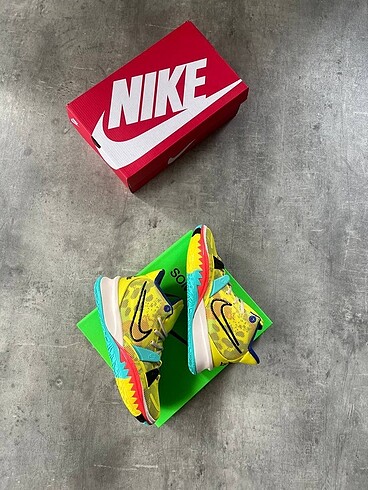 Nike Kyrie 7 