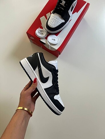 Nike Air Jordan 1 Low ?Black & White? Panda