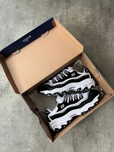 Skechers D'lites Retro Kadın Sneaker