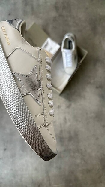 42 Beden Golden Goose Unisex Sneaker