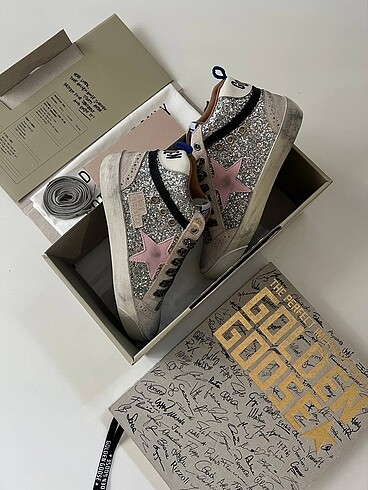 Golden Goose Deluxe Golden Goose 36-40 Arası Numaralar