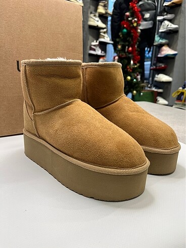 UGG PLATFORM Uzun Bilekli Kadın Bot