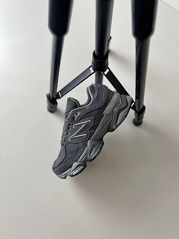38 Beden gri Renk New Balance 9060 ?Magnet?
