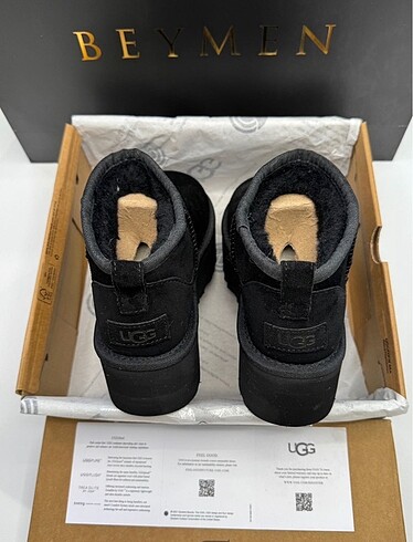 37 Beden UGG ULTRA MİNİ PLATFORM Siyah