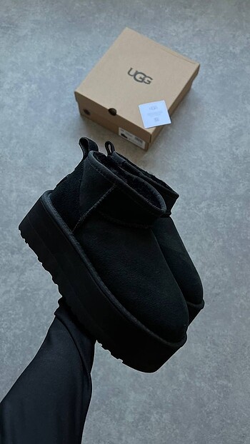 UGG Ultra Mini Platform Siyah