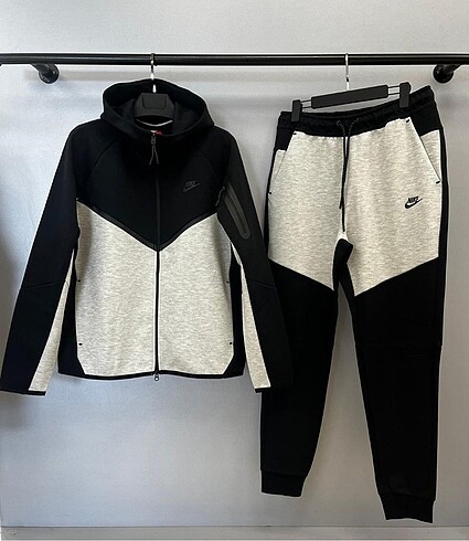 Nike Tech Fleece Takım