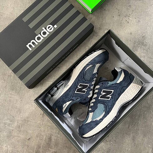 New Balance 2002R Dark Navy
