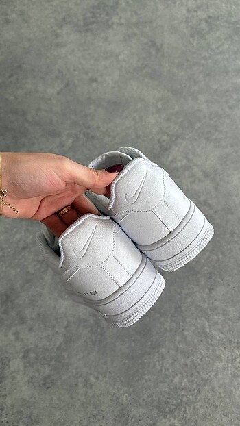 Nike 1017 ALYX 9SM Air Force 1