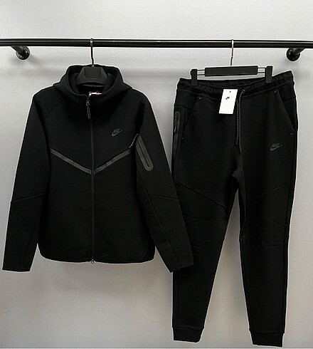 Nike Tech Fleece Takım