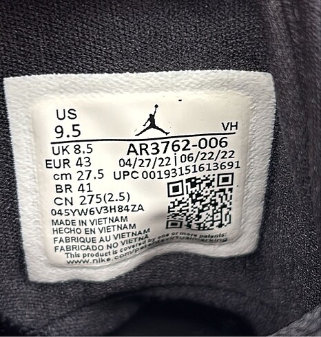 43 Beden kırmızı Renk Air Jordan Acces Bred Black