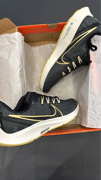 Nike Air Zoom Pegasus 36 Gs Unisex Sneaker