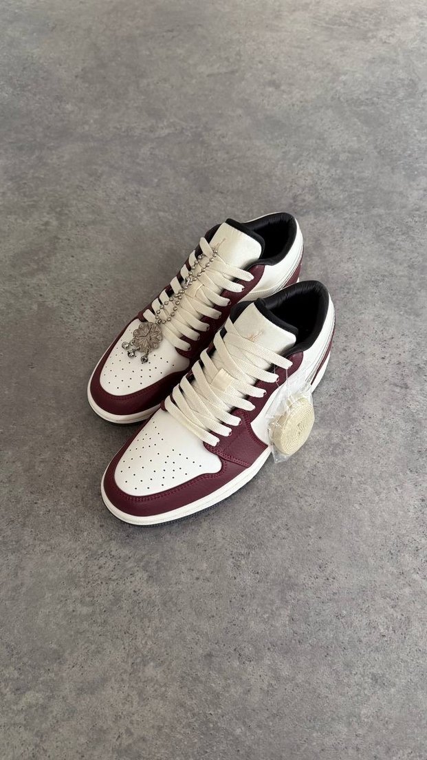 Air Jordan 1 Low "Year of the Dragon" - Görsel 2