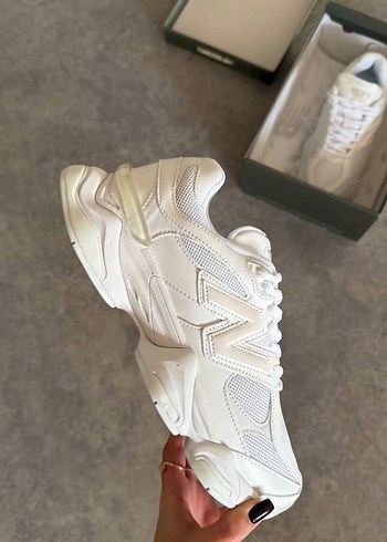 New Balance 9060 Triple White - Görsel 5