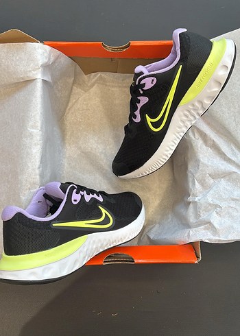 36,5 Beden Renew Run 2 Gs Sports Shoes
