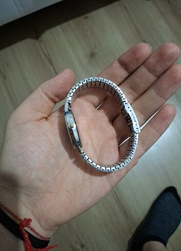 Beden çeşitli Renk Mitron Saat (Ürün Orjinaldir Almanyadan gelmiştir.)