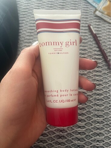 Tommy vücut kremi ( parfümlü )