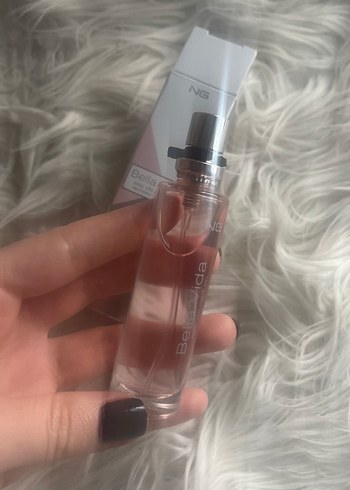 Satıldı . 
NG Bella Vida Kadın Parfümü 15 ml - Görsel 4