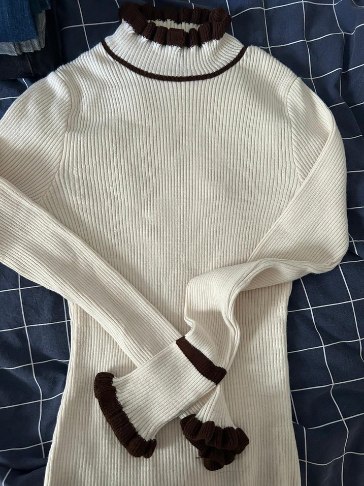 Beyaz Boğazlı Triko Kadın Kazak - Görsel 2