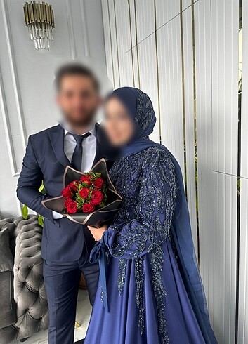 40 Beden Nişan kıyafeti