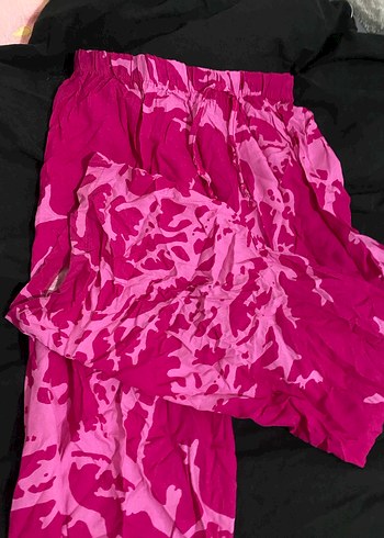 Pembe Batik Desenli Salaş Kadın Pantolon - Görsel 2