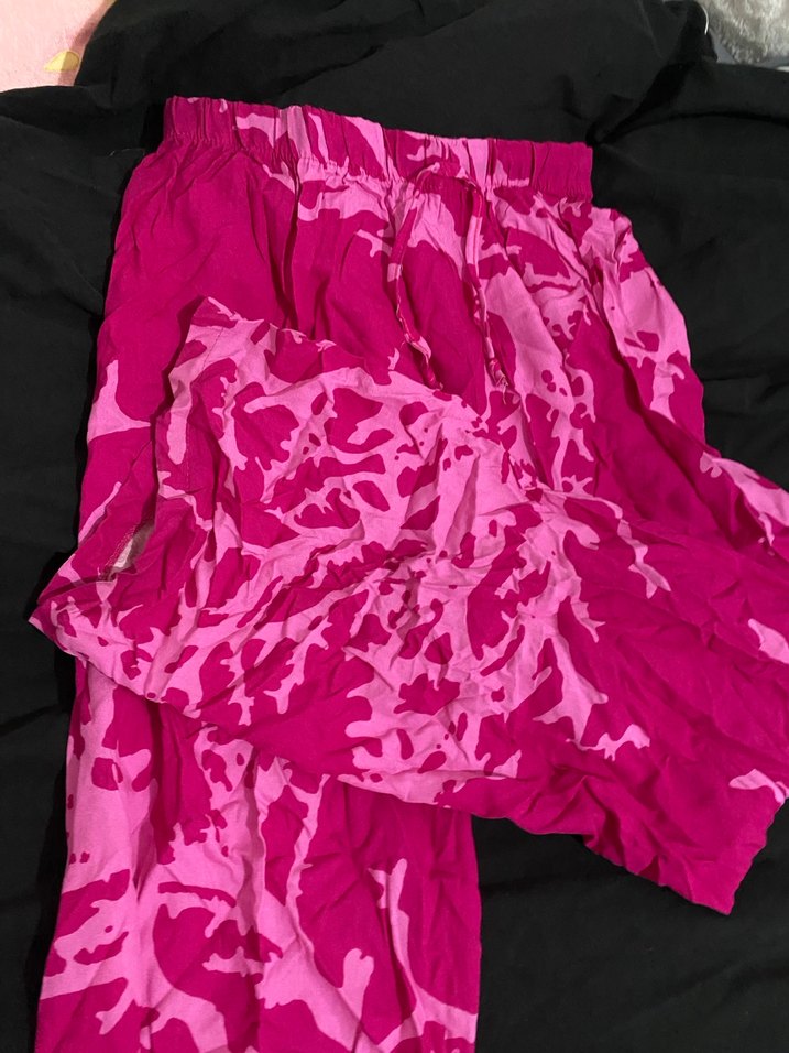 Pembe Batik Desenli Salaş Kadın Pantolon - Görsel 2