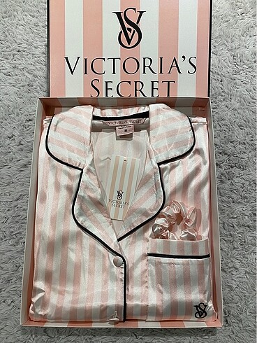 m Beden Victoria?s Secret pijama takımı