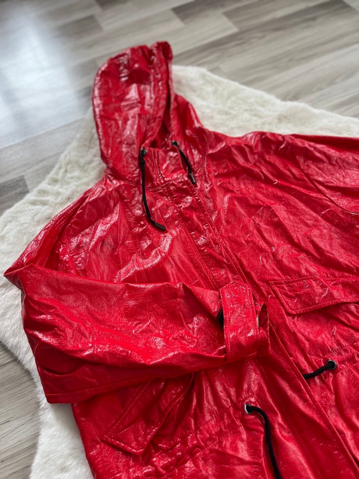 ZARA YAĞMURLUK - Görsel 3