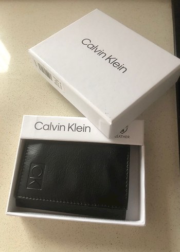 Gizemli kutu hediyeli Orijinal sıfır Calvin Klein cüzdan - Görsel 3