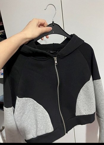 LC Waikiki Gri Kapüşonlu Fermuarlı Sweatshirt