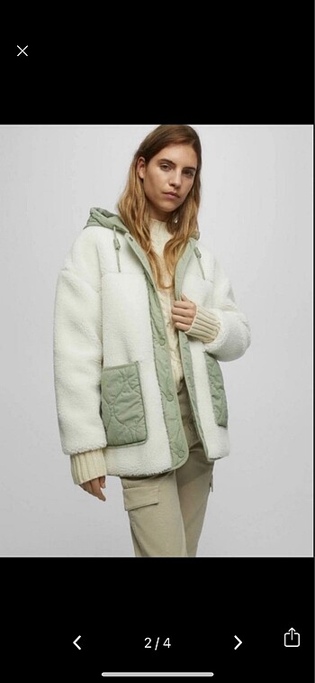 PULL AND BEAR MONT