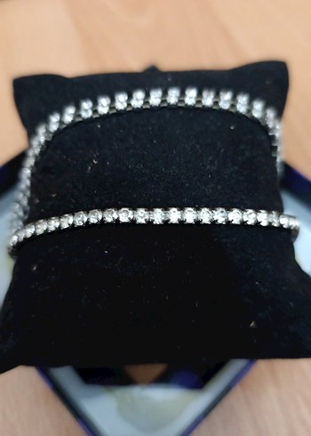 Gri Yılan Desenli Zincir Detaylı Kadın Bileklikler - Görsel 6