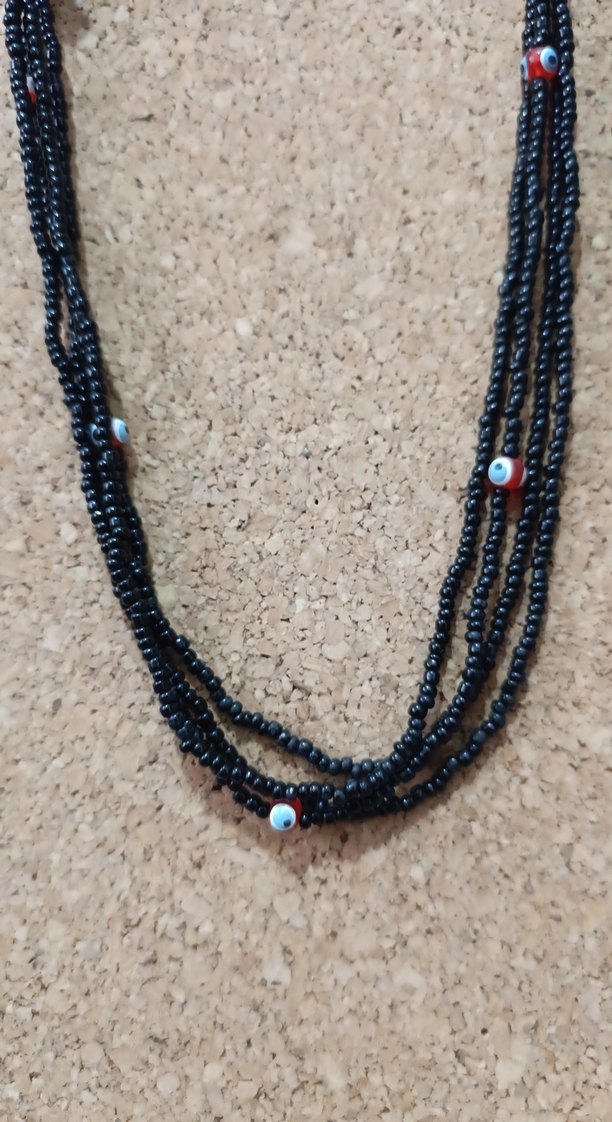 Uzun Siyah Boncuklu Yılan Desenli Kadın Kolye - Görsel 3