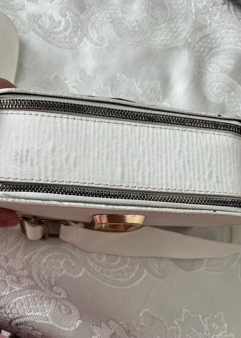 Beyaz Kadın Deri Omuz Çantası, Tokalı - Görsel 3