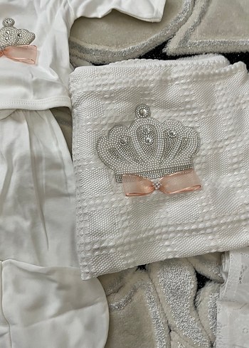 Dantel İşlemeli Beyaz Bebek Hastane Çıkışı - Görsel 7