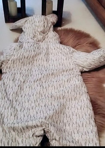 2 Yaş Beden beyaz Renk Tavşan Desenli Kürklü Bebek Tulumu