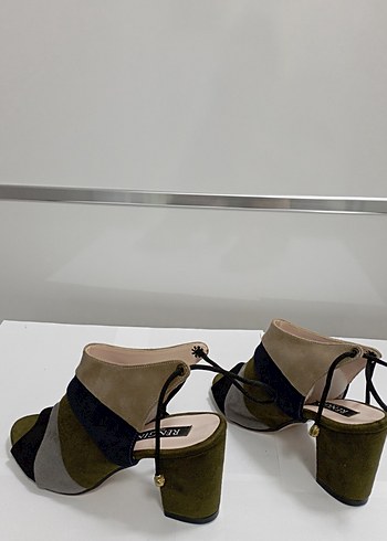 Süet Topuklu Ayakkabı - Görsel 4