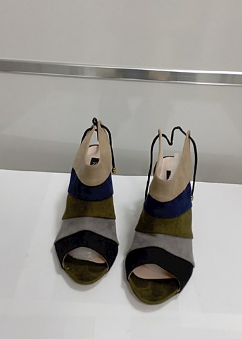 Süet Topuklu Ayakkabı - Görsel 2