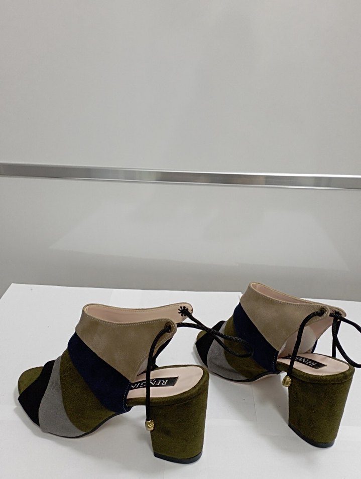 Süet Topuklu Ayakkabı - Görsel 4