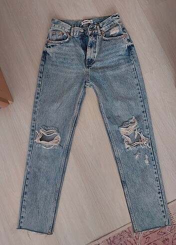 Pull & Bear Mom Jean