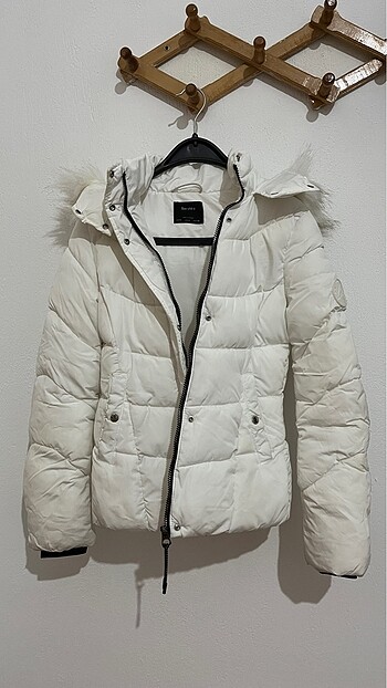 BERSHKA MONT