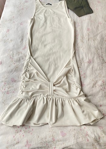 Beyaz Midi Fırfırlı Kadın Abiye Elbise - Görsel 2