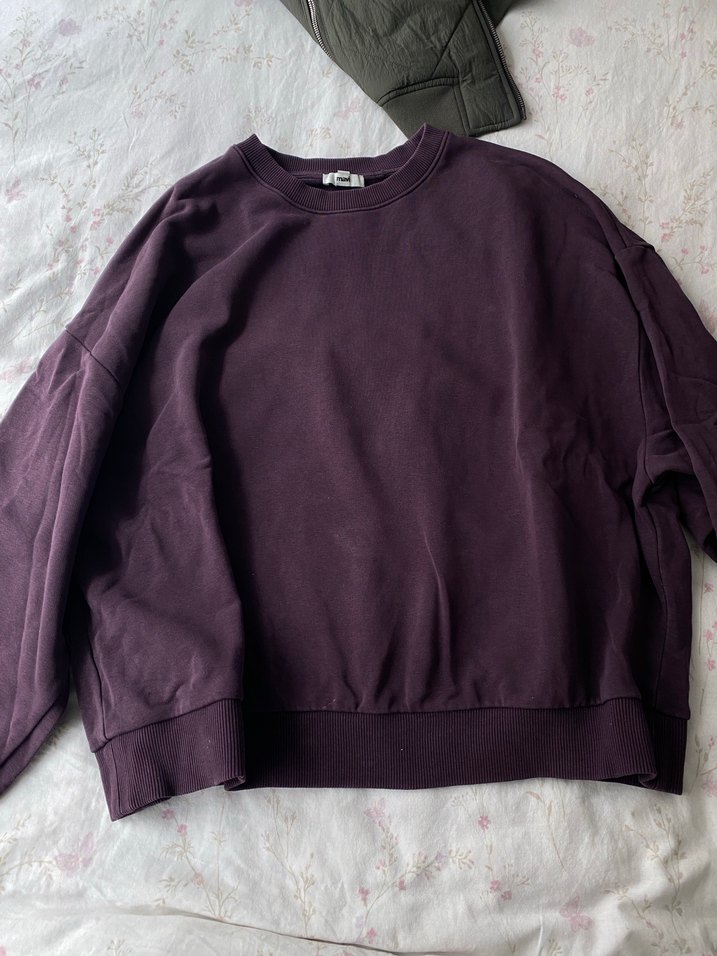 Siyah Kapüşonlu Kadın Sweatshirt - Görsel 3