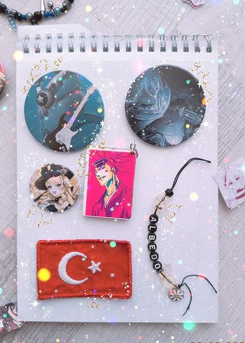 Parlak Rock Punk Temalı Çoklu Rozet Seti