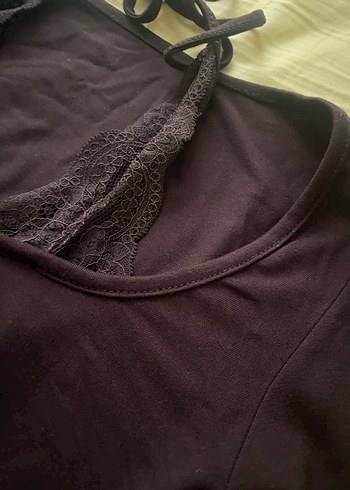 Dantel Detaylı Kahverengi V Yaka Bluz - Görsel 2