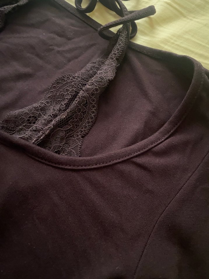 Dantel Detaylı Kahverengi V Yaka Bluz - Görsel 2