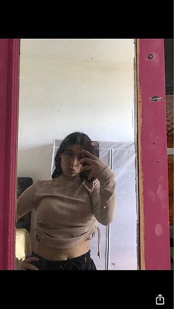 Diğer Büzgülü crop bluz