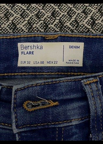 bershka flare jean - Görsel 4
