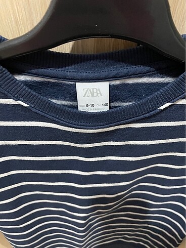 Zara Sweat
