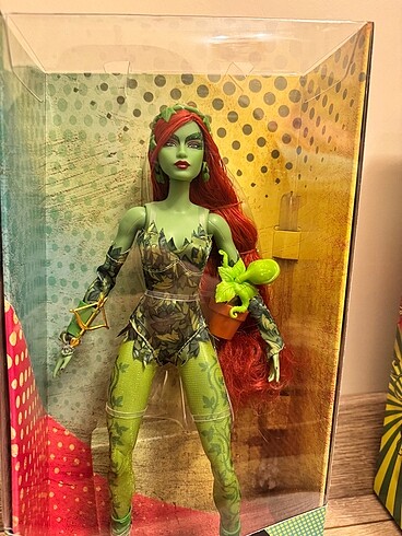 Barbie barbie poison ivy