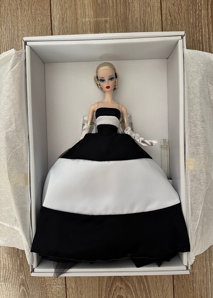 barbie 60. yıl özel seri - Görsel 3